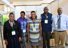At the stand of Beetee-EM Bloems Flowers Esther Maina, Purity Maina, Susan Rutary , Samuel Njire and Maina Wanyehi welcomed everyone and informed them about their products. Mainly summerflowers.